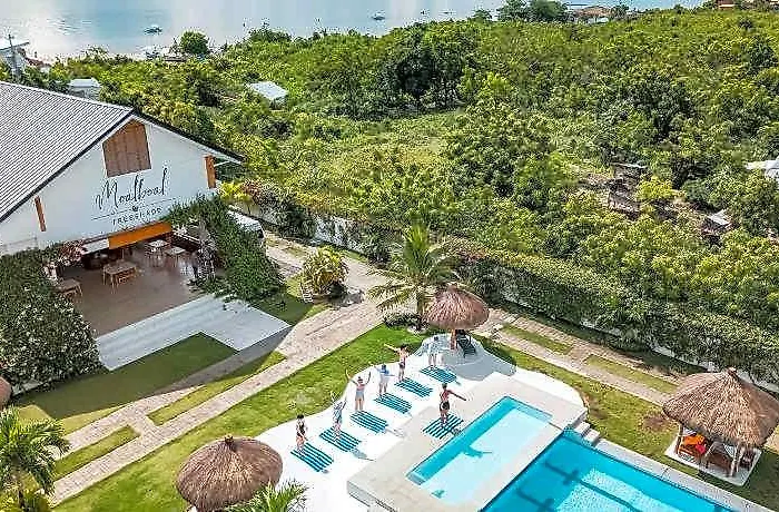 Resort Treeshade &
