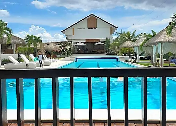 Treeshade & Resort 4*